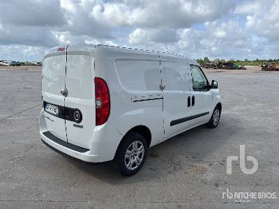 FIAT DOBLO MAXI Vehicule Utilitaire - Furgão: foto 3 FIAT DOBLO MAXI Vehicule Utilitaire - Furgão: foto 3