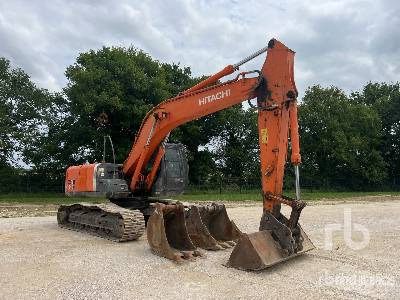 HITACHI ZX210LC-3 Pelle Sur Chenilles - Escavadora de rastos: foto 4 HITACHI ZX210LC-3 Pelle Sur Chenilles - Escavadora de rastos: foto 4