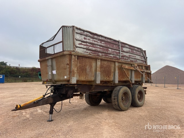 Leboulch RB2130 Remorque ? grains - Reboque basculante agrícola: foto 1 Leboulch RB2130 Remorque ? grains - Reboque basculante agrícola: foto 1