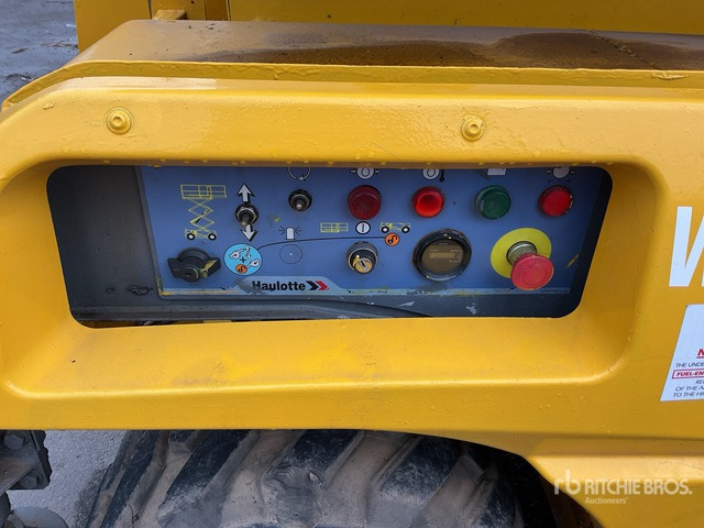 2010 Haulotte Compact 12DX 4x4 Diesel Scissor Lift - Plataforma de Tijera/ Plataforma de tesoura: foto 5 2010 Haulotte Compact 12DX 4x4 Diesel Scissor Lift - Plataforma de Tijera/ Plataforma de tesoura: foto 5