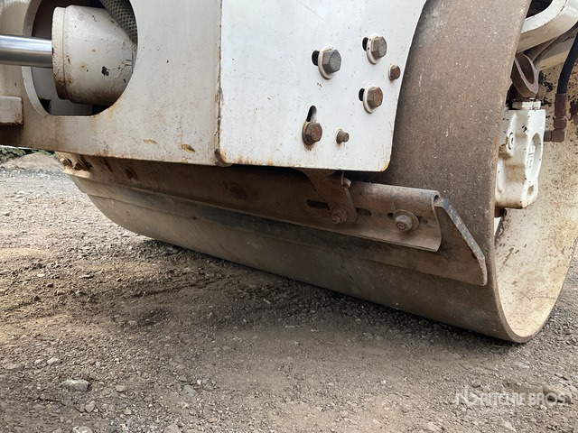 2013 Bomag BW100ADM-5 Double Drum Roller - Compactador de asfalto: foto 5 2013 Bomag BW100ADM-5 Double Drum Roller - Compactador de asfalto: foto 5