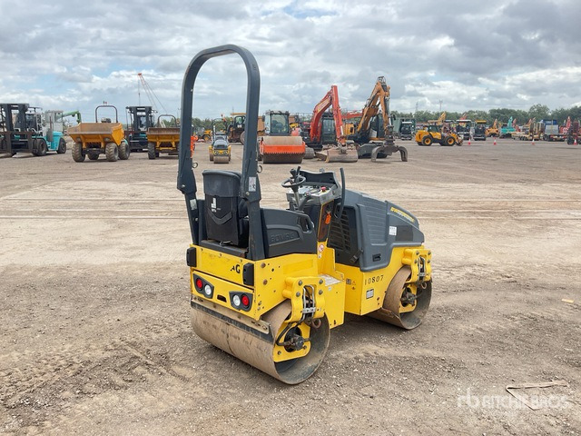 2013 Bomag BW100ADM-5 Double Drum Roller - Compactador de asfalto: foto 4 2013 Bomag BW100ADM-5 Double Drum Roller - Compactador de asfalto: foto 4