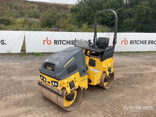 2013 Bomag BW100ADM-5 Double Drum Roller - Compactador de asfalto: foto 1 2013 Bomag BW100ADM-5 Double Drum Roller - Compactador de asfalto: foto 1