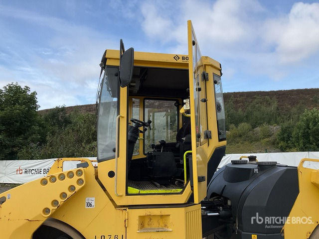 2013 Bomag BW161ADCV-4 Double Drum Roller - Compactador de asfalto: foto 5 2013 Bomag BW161ADCV-4 Double Drum Roller - Compactador de asfalto: foto 5