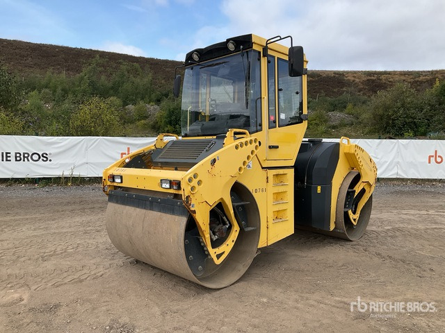 2013 Bomag BW161ADCV-4 Double Drum Roller - Compactador de asfalto: foto 1 2013 Bomag BW161ADCV-4 Double Drum Roller - Compactador de asfalto: foto 1