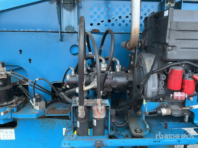 2014 Genie S-65 4WD Diesel Telescopic Boom Lift - Plataforma telescópica: foto 5 2014 Genie S-65 4WD Diesel Telescopic Boom Lift - Plataforma telescópica: foto 5