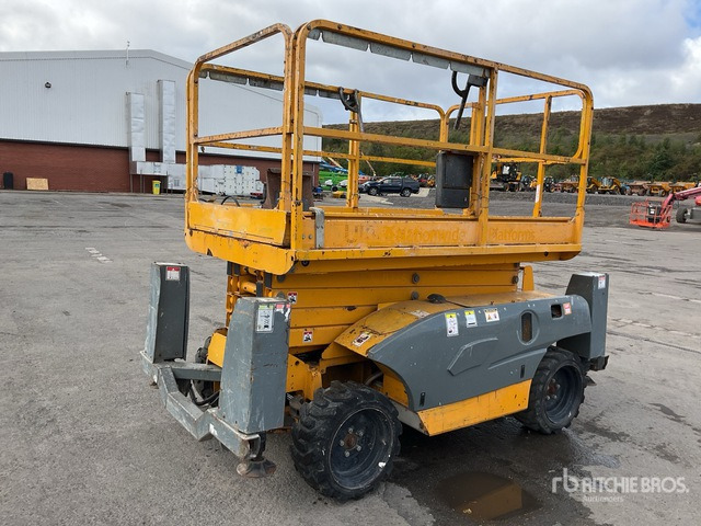 2014 Haulotte COMPACT 12DX 4x4 Diesel Scissor Lift - Plataforma de Tijera/ Plataforma de tesoura: foto 3 2014 Haulotte COMPACT 12DX 4x4 Diesel Scissor Lift - Plataforma de Tijera/ Plataforma de tesoura: foto 3