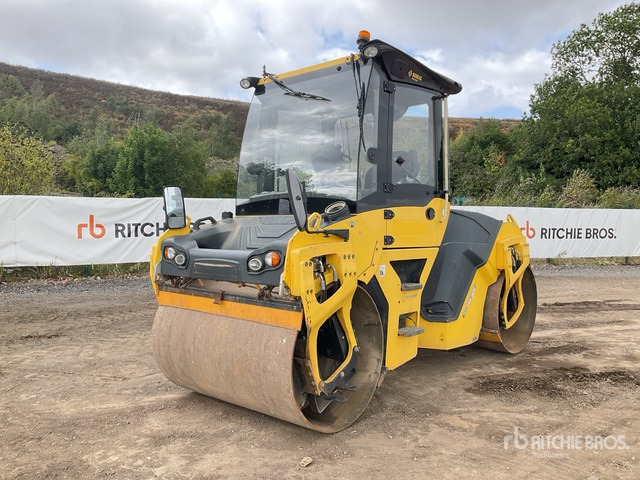 2015 Bomag BW151AD-5 Double Drum Roller - Compactador de asfalto: foto 2 2015 Bomag BW151AD-5 Double Drum Roller - Compactador de asfalto: foto 2