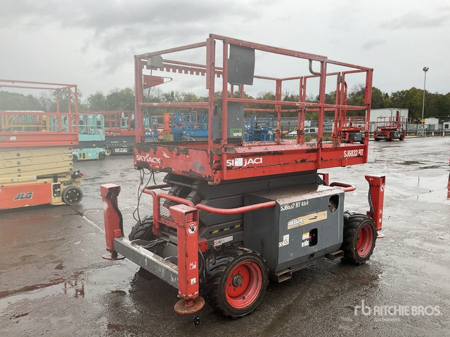 2015 Skyjack SJ6832RT 4x4 Diesel (Inoperable) Scissor Lift - Plataforma de Tijera/ Plataforma de tesoura: foto 1 2015 Skyjack SJ6832RT 4x4 Diesel (Inoperable) Scissor Lift - Plataforma de Tijera/ Plataforma de tesoura: foto 1