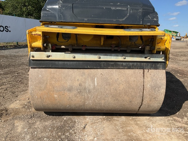 2017 Bomag BW120AD-5 Double Drum Roller - Compactador de asfalto: foto 5 2017 Bomag BW120AD-5 Double Drum Roller - Compactador de asfalto: foto 5