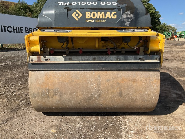 2017 Bomag BW120AD-5 Double Drum Roller - Compactador de asfalto: foto 5 2017 Bomag BW120AD-5 Double Drum Roller - Compactador de asfalto: foto 5