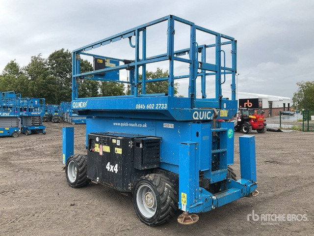 2017 Genie GS-4069 4x4 Diesel Scissor Lift - Plataforma de Tijera/ Plataforma de tesoura: foto 4 2017 Genie GS-4069 4x4 Diesel Scissor Lift - Plataforma de Tijera/ Plataforma de tesoura: foto 4