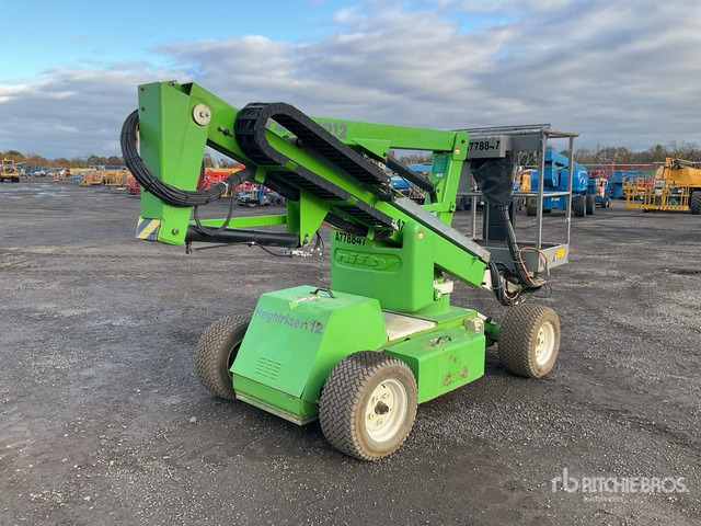 2017 Nifty-Lift HR12NDE 2WD Diesel Articulating Boom Lift - Plataforma articulada: foto 3 2017 Nifty-Lift HR12NDE 2WD Diesel Articulating Boom Lift - Plataforma articulada: foto 3