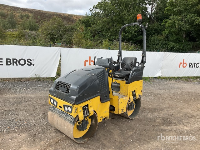 2018 Bomag BW80AD-5 Double Drum Roller - Compactador de asfalto: foto 1 2018 Bomag BW80AD-5 Double Drum Roller - Compactador de asfalto: foto 1