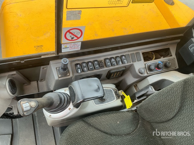 2018 JCB 65R-1 2018 JCB 65R-1 Tracked Excavator Mini Excavator:  <6.6t - Mini escavadeira: foto 5 2018 JCB 65R-1 2018 JCB 65R-1 Tracked Excavator Mini Excavator:  <6.6t - Mini escavadeira: foto 5