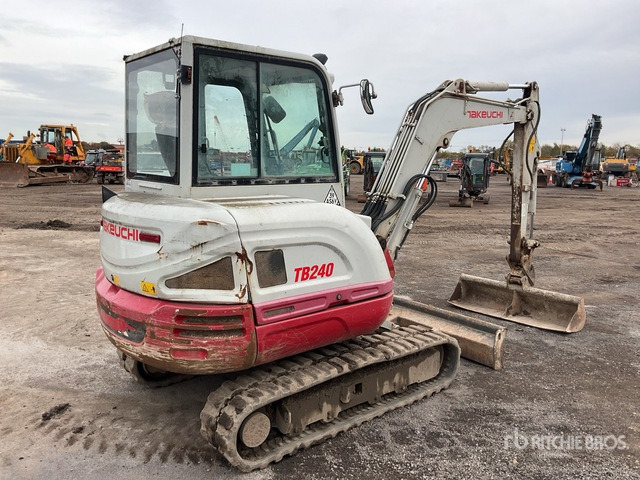 2018 Takeuchi TB240 Mini Excavator: <6.6t - Mini escavadeira: foto 3 2018 Takeuchi TB240 Mini Excavator: <6.6t - Mini escavadeira: foto 3