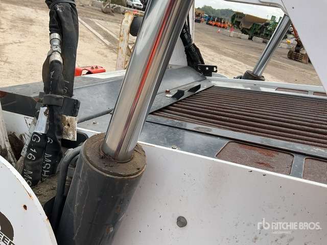 2019 Bobcat T870 Two-Speed High Flow Tracked Skid Steer Loader - Mini pá carregadora: foto 5 2019 Bobcat T870 Two-Speed High Flow Tracked Skid Steer Loader - Mini pá carregadora: foto 5