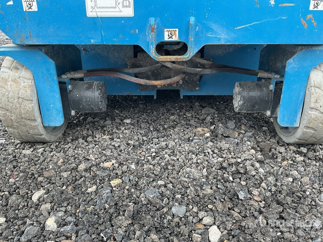 2019 Genie GS-4047 2019 Genie GS4047 Scissor Lift Scissor Lift - Plataforma de Tijera/ Plataforma de tesoura: foto 5 2019 Genie GS-4047 2019 Genie GS4047 Scissor Lift Scissor Lift - Plataforma de Tijera/ Plataforma de tesoura: foto 5