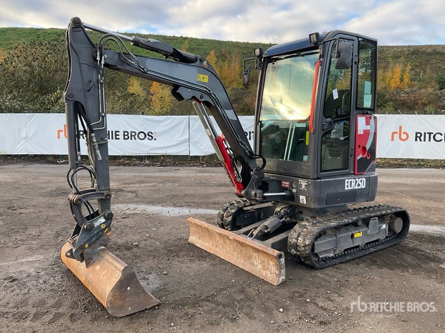 2019 Volvo ECR25D Mini Excavator: <6.6t - Mini escavadeira: foto 1 2019 Volvo ECR25D Mini Excavator: <6.6t - Mini escavadeira: foto 1
