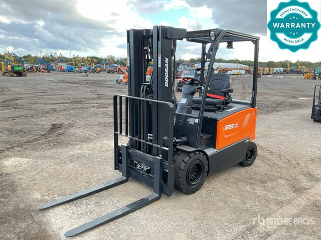 2023 Doosan B25X-7 PLUS 2023 Doosan B25X-7 PLUS 2500 kg Electric Forklift - (Unused) Electric Forklift - Empilhador elétrico: foto 2 2023 Doosan B25X-7 PLUS 2023 Doosan B25X-7 PLUS 2500 kg Electric Forklift - (Unused) Electric Forklift - Empilhador elétrico: foto 2