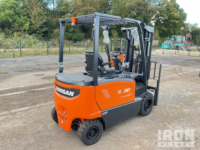 2023 Doosan B30X-7 PLUS 2023 Doosan B30X-7 PLUS 3000 kg Electric Forklift (Unused) Electric Forklift - Empilhador elétrico: foto 4 2023 Doosan B30X-7 PLUS 2023 Doosan B30X-7 PLUS 3000 kg Electric Forklift (Unused) Electric Forklift - Empilhador elétrico: foto 4