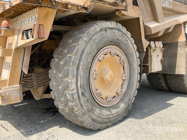 1994 Komatsu HD785-3 - Caminhão fora de estrada: foto 5 1994 Komatsu HD785-3 - Caminhão fora de estrada: foto 5