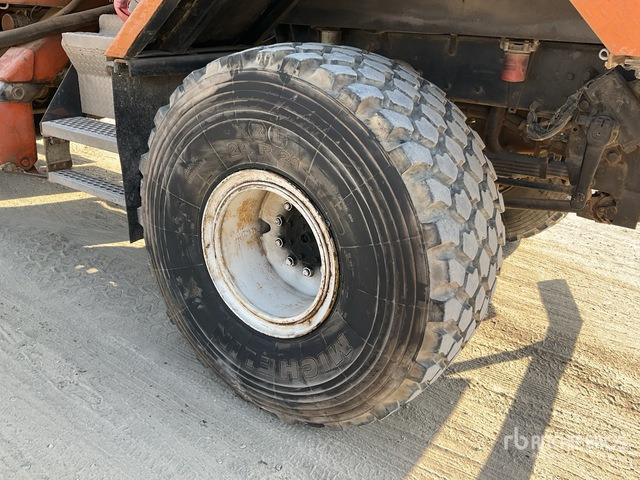1995 Kenworth C500B 6x6 w/ Water Tank Bucket Truck - Caminhão com plataforma aérea: foto 5 1995 Kenworth C500B 6x6 w/ Water Tank Bucket Truck - Caminhão com plataforma aérea: foto 5