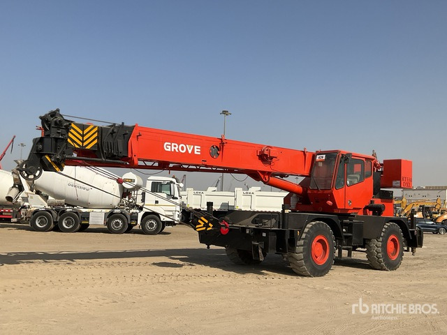 1999 Grove RT530DXL 30 ton 4x4x4 Rough Terrain Crane - Grua de estaleiro: foto 1 1999 Grove RT530DXL 30 ton 4x4x4 Rough Terrain Crane - Grua de estaleiro: foto 1