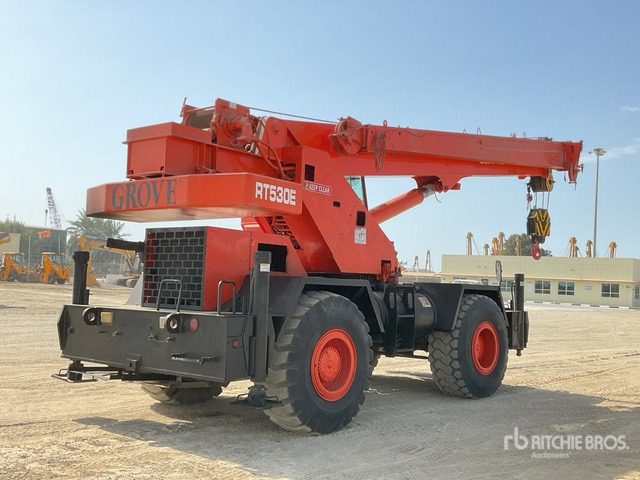 1999 Grove RT530E 30 ton 4x4x4 Rough Terrain Crane - Grua de estaleiro: foto 4 1999 Grove RT530E 30 ton 4x4x4 Rough Terrain Crane - Grua de estaleiro: foto 4