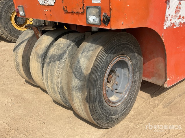 Compactador de pneus 2004 Hamm GRW18 8 Wheel Pneumatic Roller: foto 6