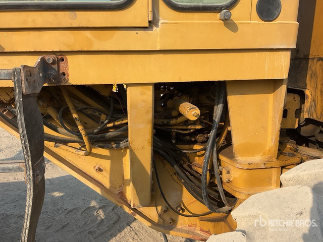 2005 Cat 14H - Motoniveladora: foto 5 2005 Cat 14H - Motoniveladora: foto 5