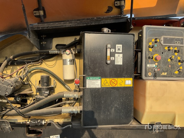 2006 JLG 800A 4WD Gasoline Articulating Boom Lift - Plataforma articulada: foto 5 2006 JLG 800A 4WD Gasoline Articulating Boom Lift - Plataforma articulada: foto 5