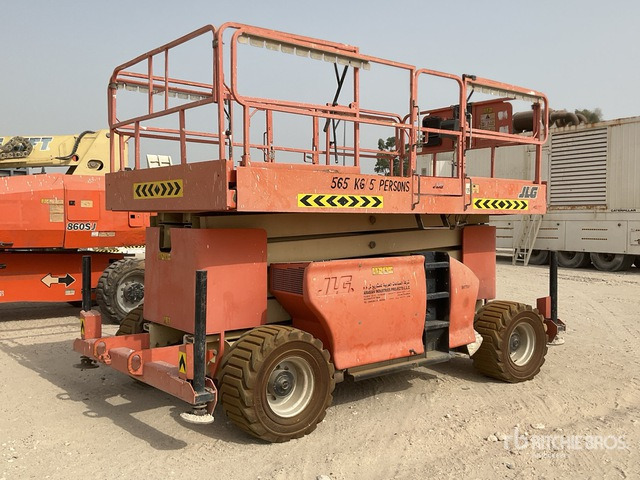 2007 JLG 4394 RT 4x4 Diesel Scissor Lift - Plataforma de Tijera/ Plataforma de tesoura: foto 4 2007 JLG 4394 RT 4x4 Diesel Scissor Lift - Plataforma de Tijera/ Plataforma de tesoura: foto 4