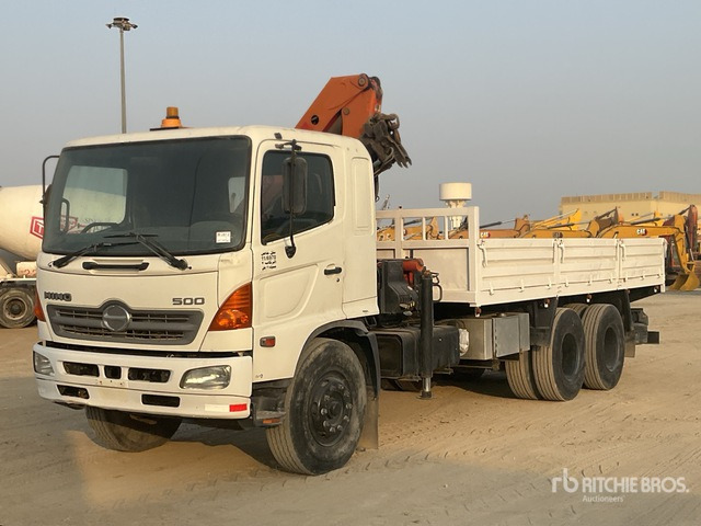 2008 Hino 145 2007 Palfinger K10000 Knuckle B ... Flatbed Truck with Crane - Camião de caixa aberta/ Plataforma, Camião grua: foto 1 2008 Hino 145 2007 Palfinger K10000 Knuckle B ... Flatbed Truck with Crane - Camião de caixa aberta/ Plataforma, Camião grua: foto 1