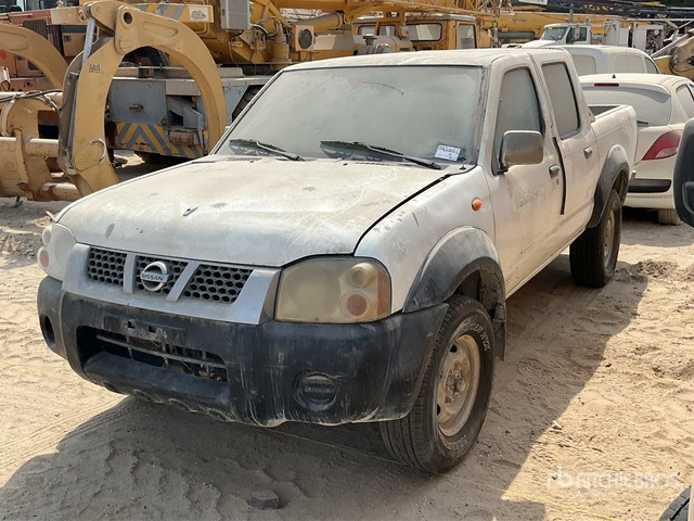 2008 Nissan 4x4 Crew Cab (Inoperable) Pickup - Pick-up: foto 1 2008 Nissan 4x4 Crew Cab (Inoperable) Pickup - Pick-up: foto 1