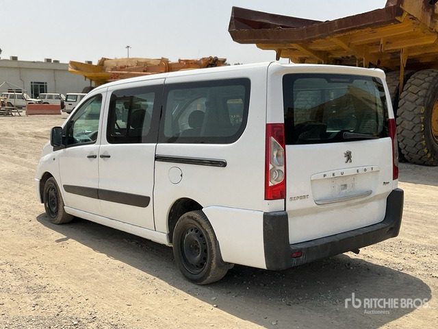 2010 Peugeot Expert Tepee - Furgão de passageiros: foto 4 2010 Peugeot Expert Tepee - Furgão de passageiros: foto 4