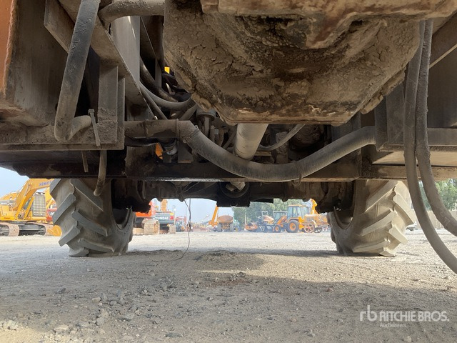 2010 Silla 3500 4x4 Self-Loading All Terrain Mixer - Camião betoneira: foto 5 2010 Silla 3500 4x4 Self-Loading All Terrain Mixer - Camião betoneira: foto 5