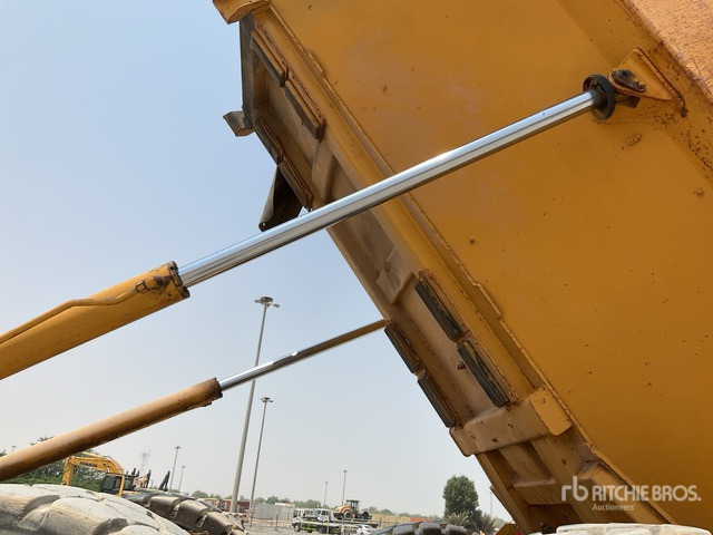 2011 Cat 740 Articulated Dump Truck - Caminhão articulado: foto 5 2011 Cat 740 Articulated Dump Truck - Caminhão articulado: foto 5