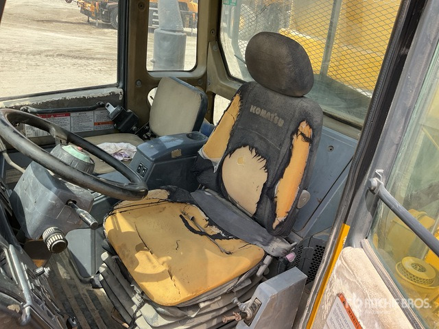 2011 Komatsu HM400-2 Articulated Dump Truck - Caminhão articulado: foto 5 2011 Komatsu HM400-2 Articulated Dump Truck - Caminhão articulado: foto 5