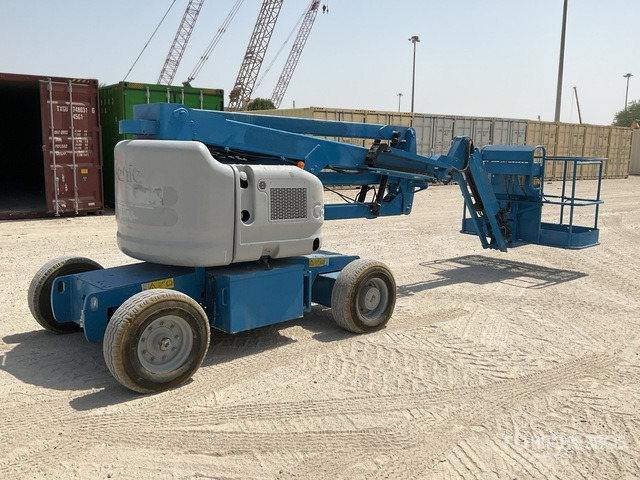 2012 Genie Z-45/25J 2WD Diesel Articulating Boom Lift - Plataforma articulada: foto 4 2012 Genie Z-45/25J 2WD Diesel Articulating Boom Lift - Plataforma articulada: foto 4