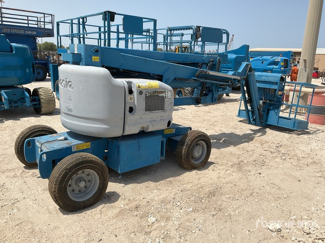 2012 Genie Z-45/25J 2WD Diesel (Inoperable) Articulating Boom Lift - Plataforma articulada: foto 3 2012 Genie Z-45/25J 2WD Diesel (Inoperable) Articulating Boom Lift - Plataforma articulada: foto 3