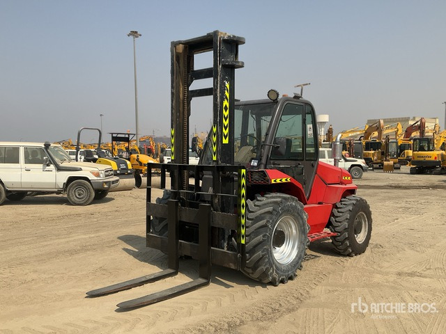 2012 Manitou M-X50-4 4x4 Rough Terrain Forklift - Empilhador todo-o-terreno: foto 1 2012 Manitou M-X50-4 4x4 Rough Terrain Forklift - Empilhador todo-o-terreno: foto 1