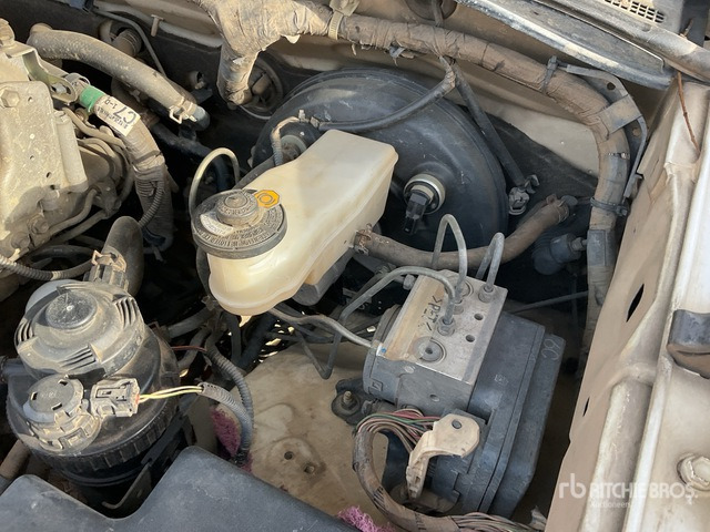 2012 Toyota Hilux 4x4 Crew Cab Pickup - Pick-up: foto 4 2012 Toyota Hilux 4x4 Crew Cab Pickup - Pick-up: foto 4