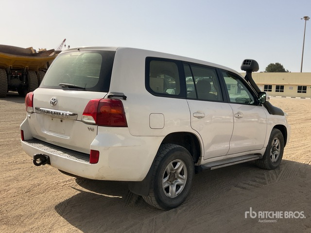 2012 Toyota Land Cruiser GX 200L 4x4 SUV - SUV: foto 3 2012 Toyota Land Cruiser GX 200L 4x4 SUV - SUV: foto 3