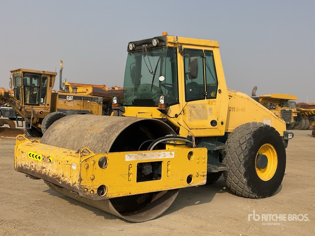 2013 Bomag BW211D-40 Smooth Drum Compactor - Compactador: foto 2 2013 Bomag BW211D-40 Smooth Drum Compactor - Compactador: foto 2