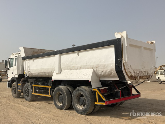 2015 JAC HFC3314KR1 8x4 Twin-Steer Tri/A Dump Truck - Camião basculante: foto 3 2015 JAC HFC3314KR1 8x4 Twin-Steer Tri/A Dump Truck - Camião basculante: foto 3