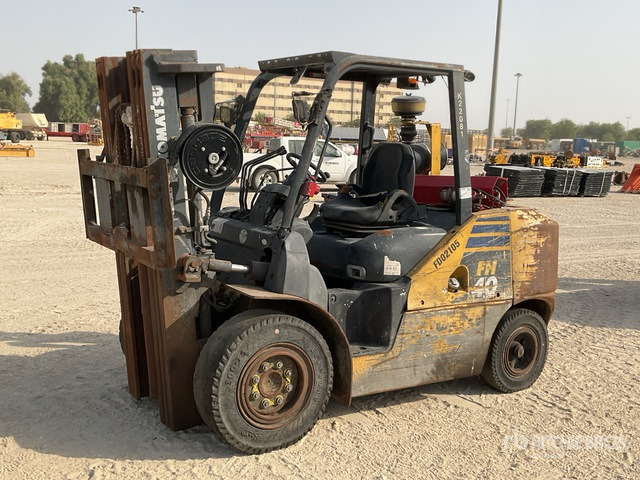 2015 Komatsu FH40-1 4 ton Forklift - Empilhador a diesel: foto 2 2015 Komatsu FH40-1 4 ton Forklift - Empilhador a diesel: foto 2