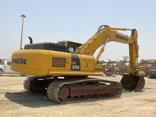 2017 Komatsu PC300-8M0 - Escavadora de rastos: foto 3 2017 Komatsu PC300-8M0 - Escavadora de rastos: foto 3