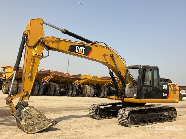 2018 Cat 320D2 - Escavadora de rastos: foto 1 2018 Cat 320D2 - Escavadora de rastos: foto 1