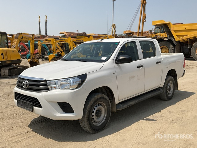 2018 Toyota Hilux 4x4 Crew Cab Pickup - Pick-up: foto 1 2018 Toyota Hilux 4x4 Crew Cab Pickup - Pick-up: foto 1